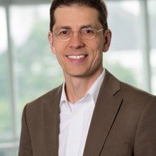 Herr  Univ.-Prof. Dr. Bernd Jilma