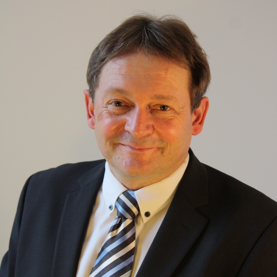 Herr Ing. Bernhard S. Zoidl Herr Ing. Bernhard S. Zoidl