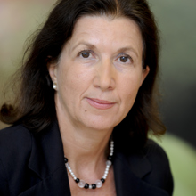Frau  Dr. Magdalena Arrouas