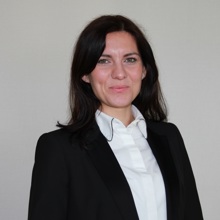 Frau  Mag. Danijela Uchatzi-Vucic