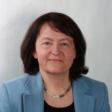 Frau  Mag. Monika Weißensteiner