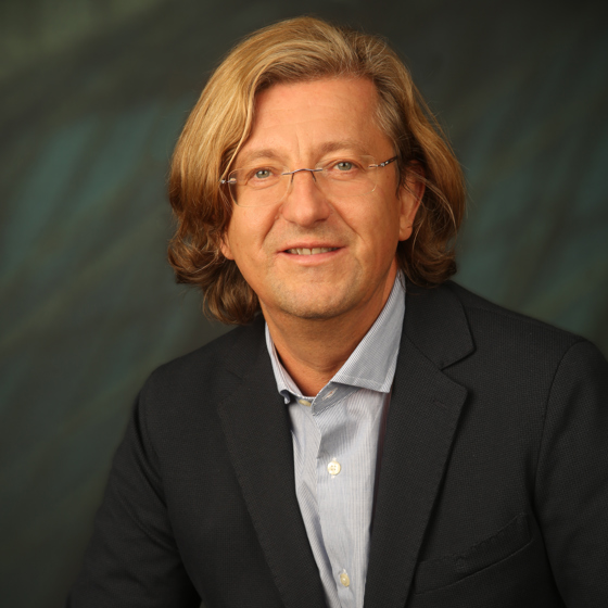 Herr Univ.-Prof. Dipl.-Ing. Dr. techn. Johannes Khinast | Foto Furgler Herr Univ.-Prof. Dipl.-Ing. Dr. techn. Johannes Khinast | Foto Furgler