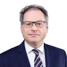 Herr Hon.-Prof. Dr. Christoph Wolf Herr Hon.-Prof. Dr. Christoph Wolf