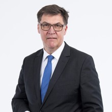Herr  Dr. Andreas Krauter, MBA
