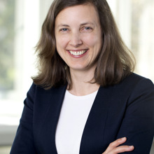 Frau  Univ.-Prof. Mag. Dr. Tanja Stamm, PhD, MSc, MBA | Felizitas Matern