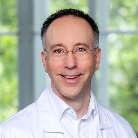 Herr Assoc.Prof. Dr.med.univ Amedeo Azizi | (c) feelimage / Matern 