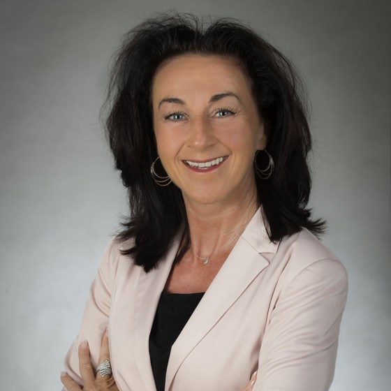 Frau Mag. Astrid Schlegel Frau Mag. Astrid Schlegel