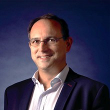 Herr Mag. Claus Burger, MBA